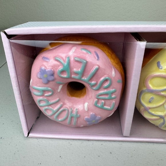 Cupcakes and Cashmere Easter
Decor Donuts Set of 3 - Picture 6 of 7